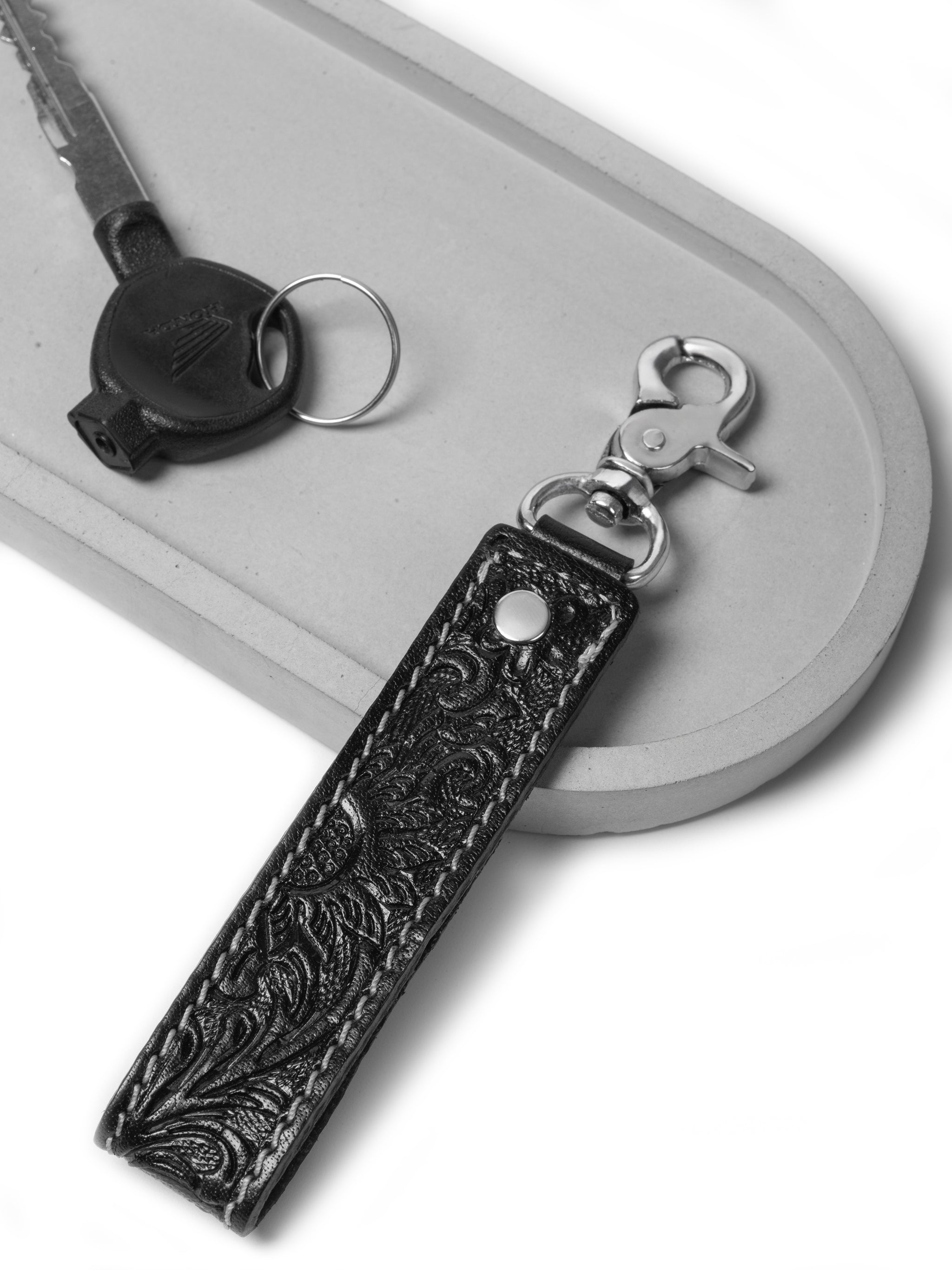 Leather - Keyrings & Keychains / Travel Accessories — MaheTri